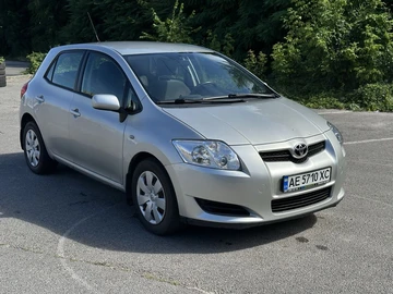 Авто Toyota Auris 2007 № 8923186
