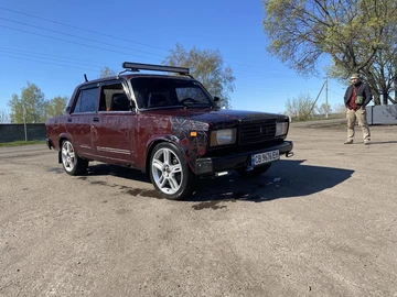 Авто ВАЗ 2107 2009 № 8923264