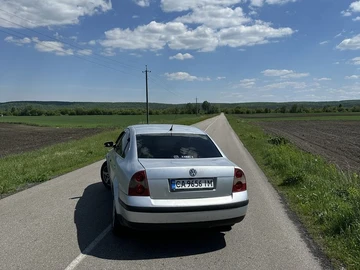 Авто Volkswagen Passat Sedan 2002 № 8923375