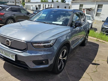 Авто Volvo Xc90 2022 № 8923403