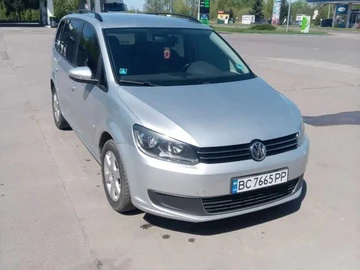 Авто Volkswagen Touran 2010 № 8923409