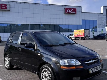 Авто Chevrolet Aveo 2005 № 8923423