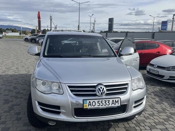Авто Volkswagen Touareg 2008 № 8923490