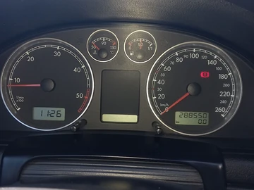 Авто Volkswagen Passat Sedan 2001 № 8923522