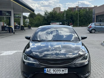 Авто Chrysler 200 2015 № 8923614