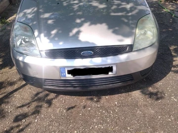Авто Ford Fiesta 2003 № 8923618