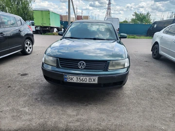 Авто Volkswagen Passat Sedan 1996 № 8923661