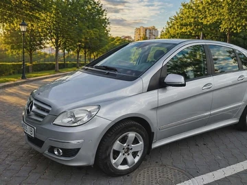 Авто Mercedes 200 2010 № 8923673