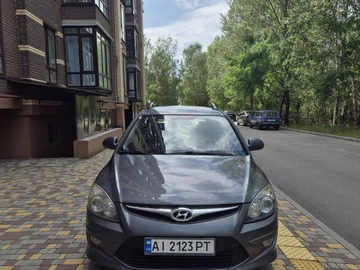Авто Hyundai I30 2010 № 8923731