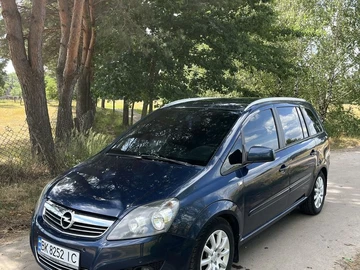 Авто Opel Zafira 2012 № 8923737