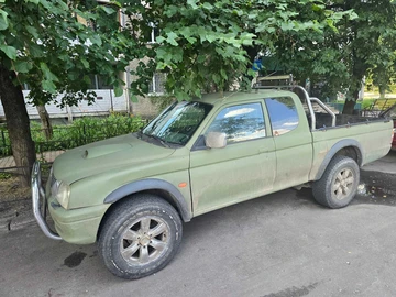 Авто Mitsubishi L 200 1999 № 8923768