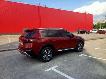 Авто Nissan Rogue 2021 № 8923858