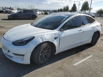 Авто Tesla Model 3 2021 № 8923878