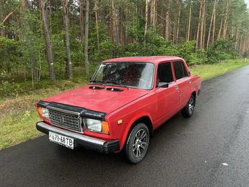Авто ВАЗ 2107 1987 № 8923885