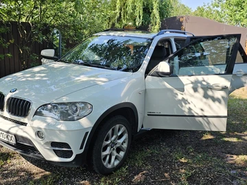 Авто BMW X5 2011 № 8924102