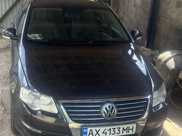 Авто Volkswagen Passat Variant 2006 № 8924121