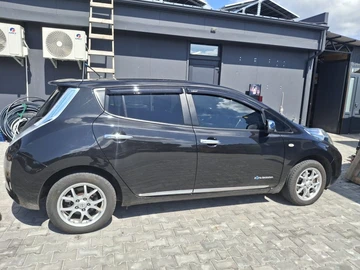 Авто Nissan Leaf 2014 № 8924122