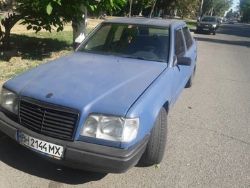 Авто Mercedes 260 1988 № 8924128
