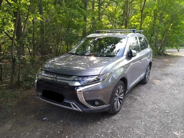 Авто Mitsubishi Outlander 2020 № 8924184