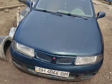 Авто Mitsubishi Carisma 1997 № 8924200
