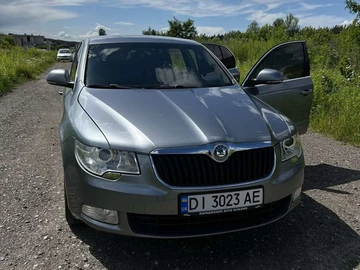 Авто Skoda Superb 2009 № 8924208