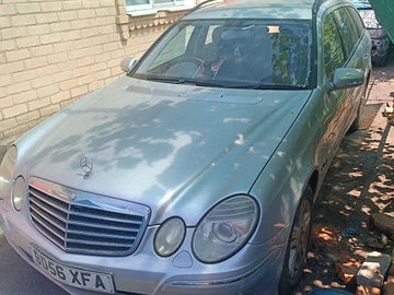 Авто Mercedes 220 2007 № 8924361