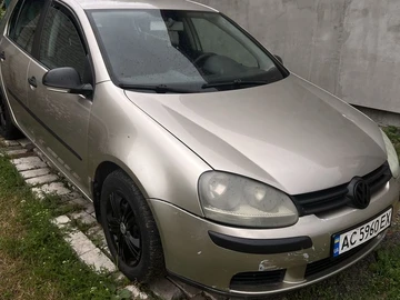 Авто Volkswagen Golf 2004 № 8924417