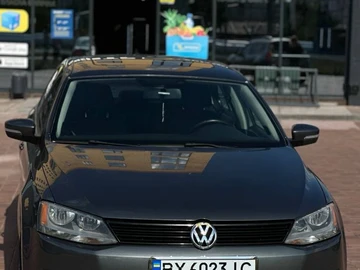 Авто Volkswagen Jetta 2012 № 8924432