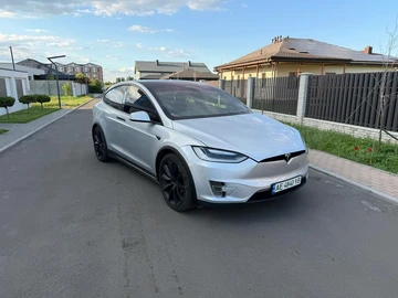 Авто Tesla Model X 2016 № 8924446