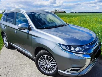 Авто Mitsubishi Outlander 2021 № 8924454