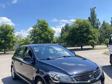 Авто KIA Cee X27 D 2009 № 8924457