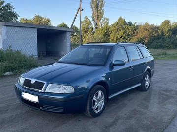Авто Skoda Octavia 2002 № 8924462
