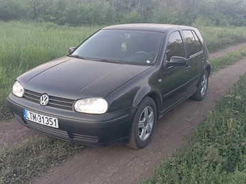 Авто Volkswagen Golf 1999 № 8924717