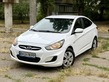 Авто Hyundai Accent 2011 № 8924728