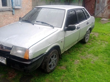 Авто ВАЗ 21099 2005 № 8924850