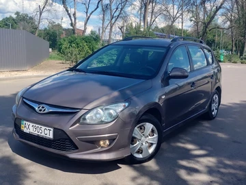 Авто Hyundai I30 2012 № 8924881