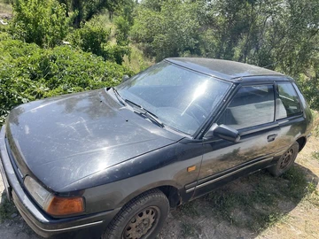 Авто Mazda 323 1989 № 8924889