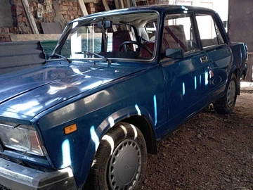 Авто ВАЗ 2107 2002 № 8924920