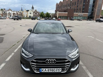 Авто Audi A4 2023 № 8924970