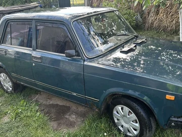 Авто ВАЗ 2107 2007 № 8924994