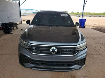 Авто Volkswagen Tiguan 2022 № 8925066