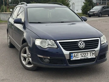 Авто Volkswagen Passat Hatchback 2005 № 8925095