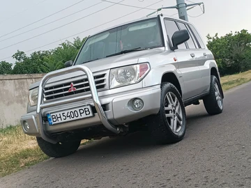 Авто Mitsubishi Pajero 2002 № 8925209