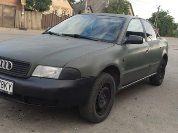 Авто Audi A4 1995 № 8925406