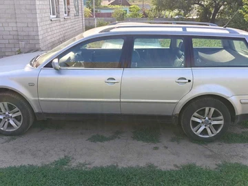 Авто Volkswagen Passat Variant 2001 № 8925423