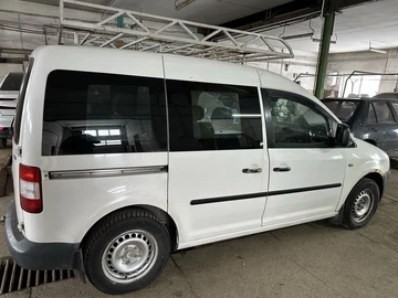 Авто Volkswagen Caddy 2004 № 8925454