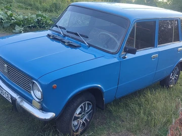 Авто ВАЗ 2102 1977 № 8925536