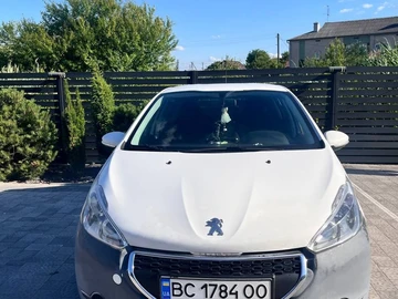Авто Peugeot 208 2013 № 8925588