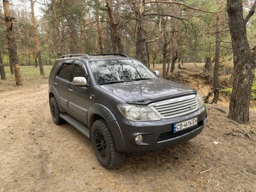 Авто Toyota Fortuner 2007 № 8925592