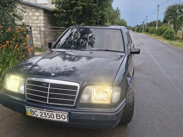 Авто Mercedes W124 1988 № 8925627